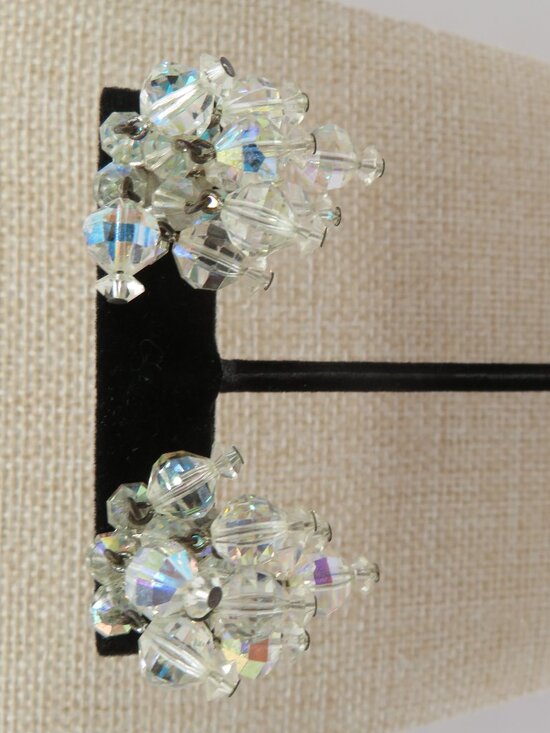 Laguna Jewelry - Vintage Laguna Aurora Borealis Cha Cha Clip On Earrings